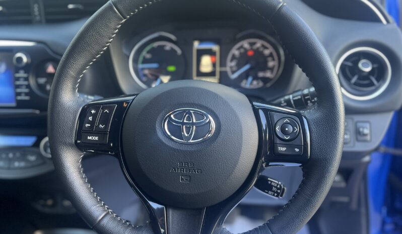 Toyota Yaris 1.5 VVT-h Excel Hatchback 5dr Petrol Hybrid E-CVT Euro 6 (s/s) (15in Alloy) (100 ps) full